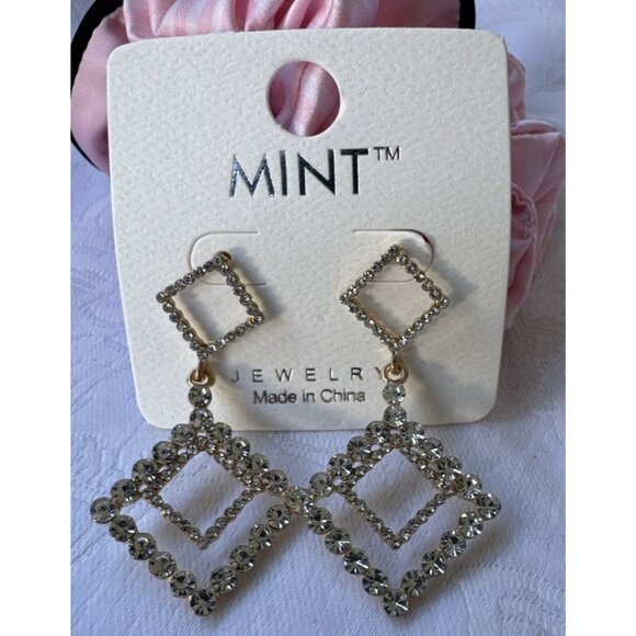 Mint Rhinestone Gold Dangle Drop CZ Triangles Earrings NEW - Picture 6 of 12